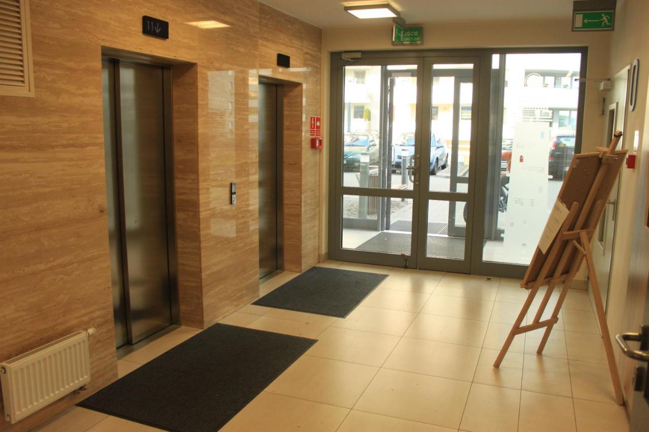 Apartamento Sunny Sleeps 4 By The Beach With Garden Patio - Gdansk Przymorze Exterior foto