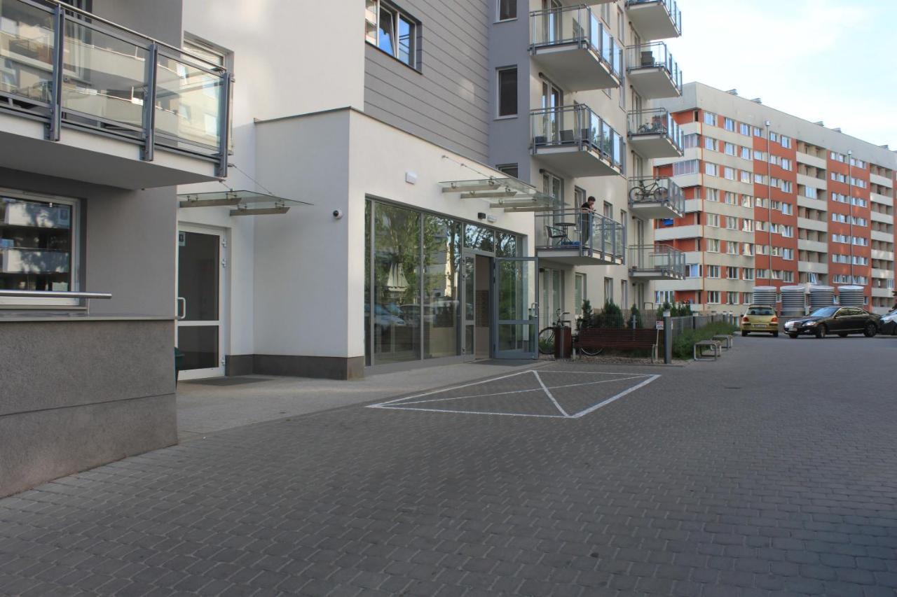 Apartamento Sunny Sleeps 4 By The Beach With Garden Patio - Gdansk Przymorze Exterior foto